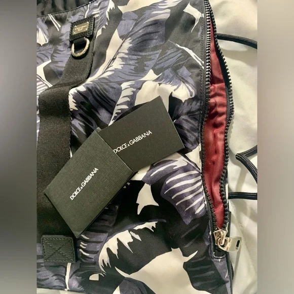 Dolce & Gabbana Leaf Print Drawstring Bag - Picture 5 of 8